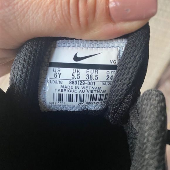 NIKE Alpha Cleats - Picture 4 of 4